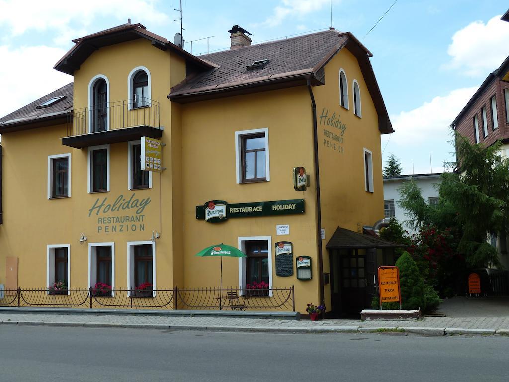 Penzion Holiday Mariánské Lázně Extérieur photo